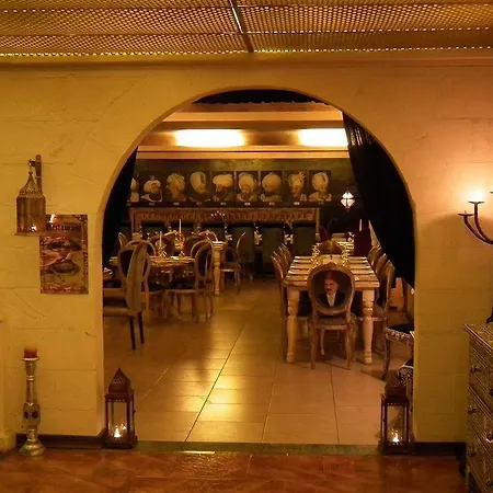 Manici Kasri Szálloda