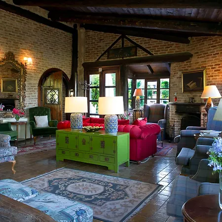 Manici Kasri Hotel 3*